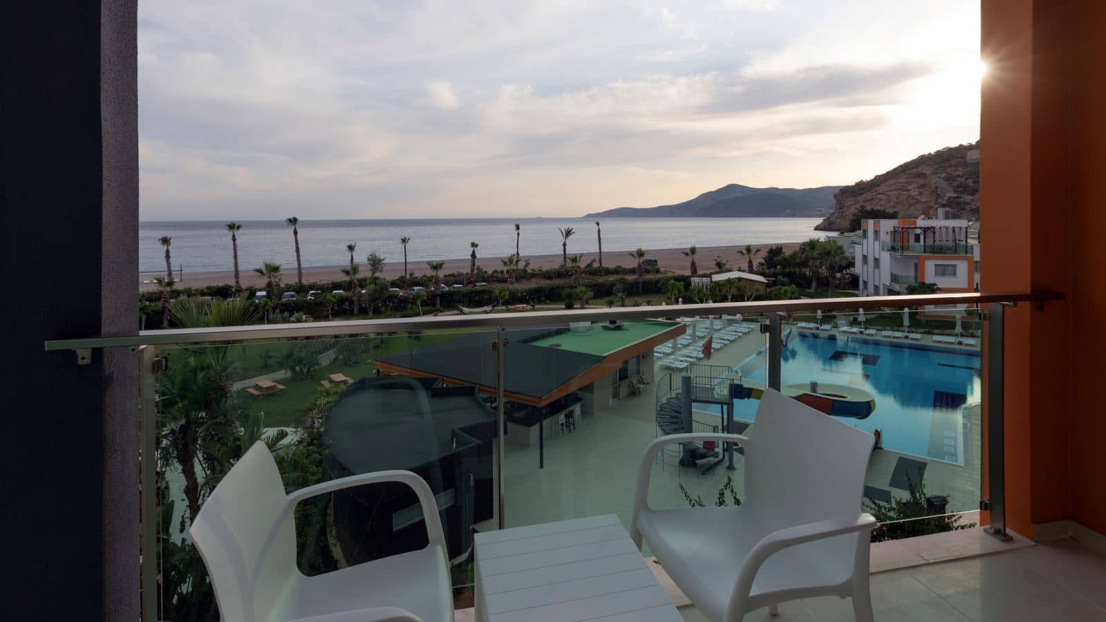 rooms-standart-deniz-manzarali-oda