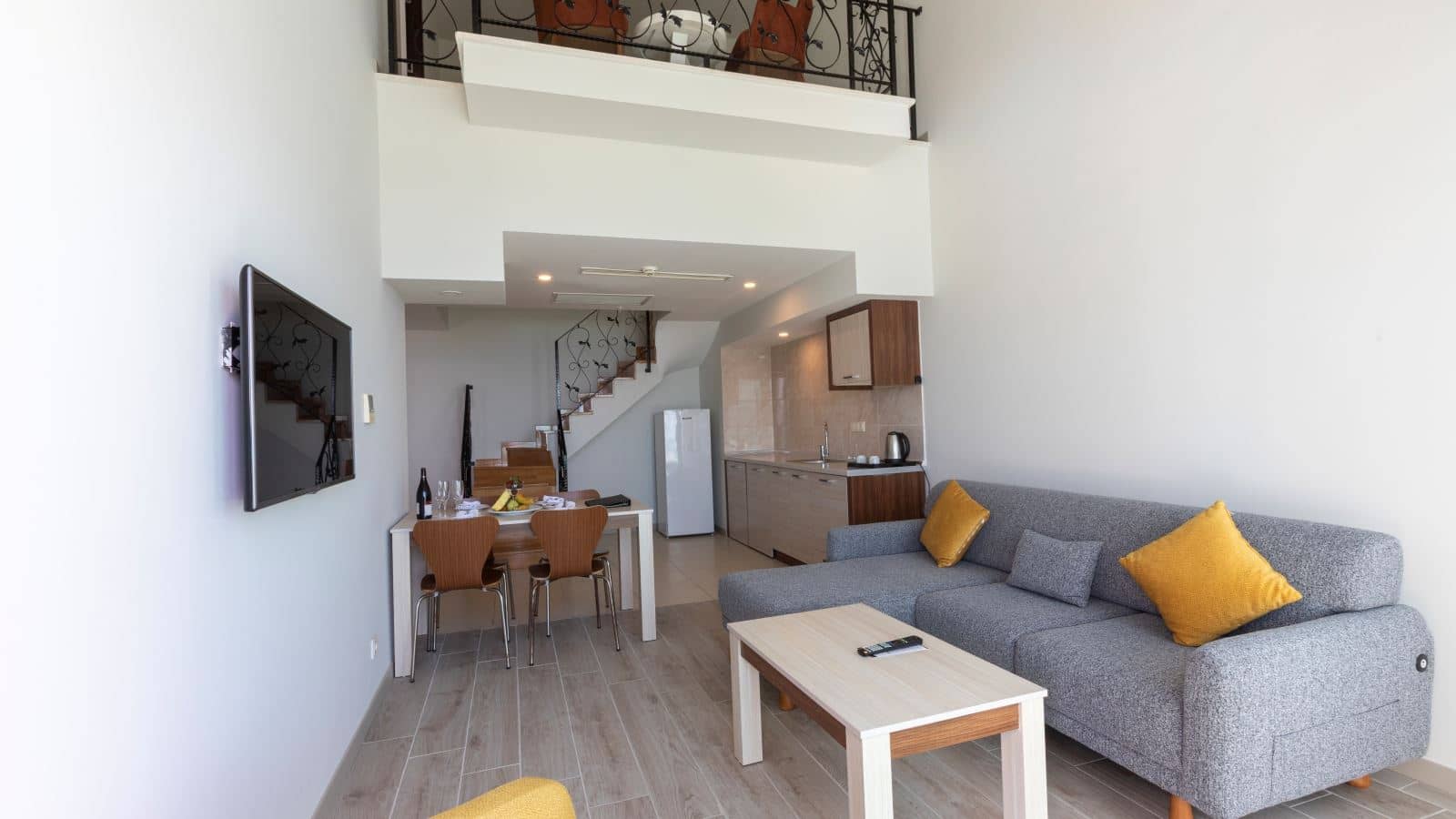 rooms-dubleks-suit-kara
