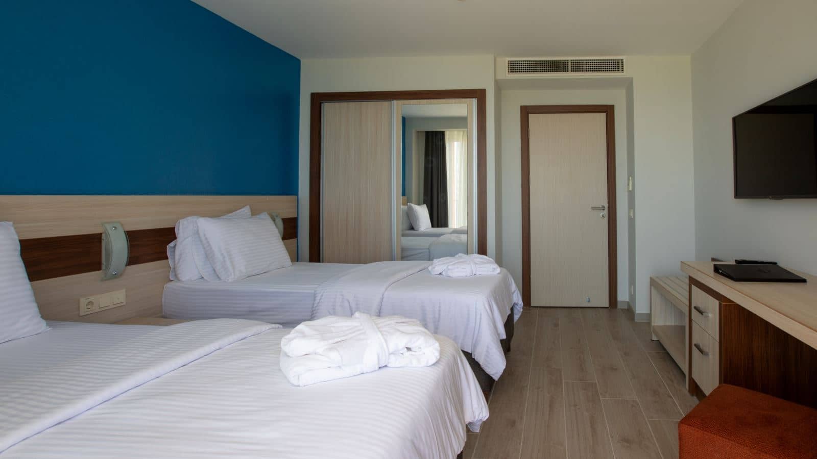 rooms-dubleks-suit-deniz