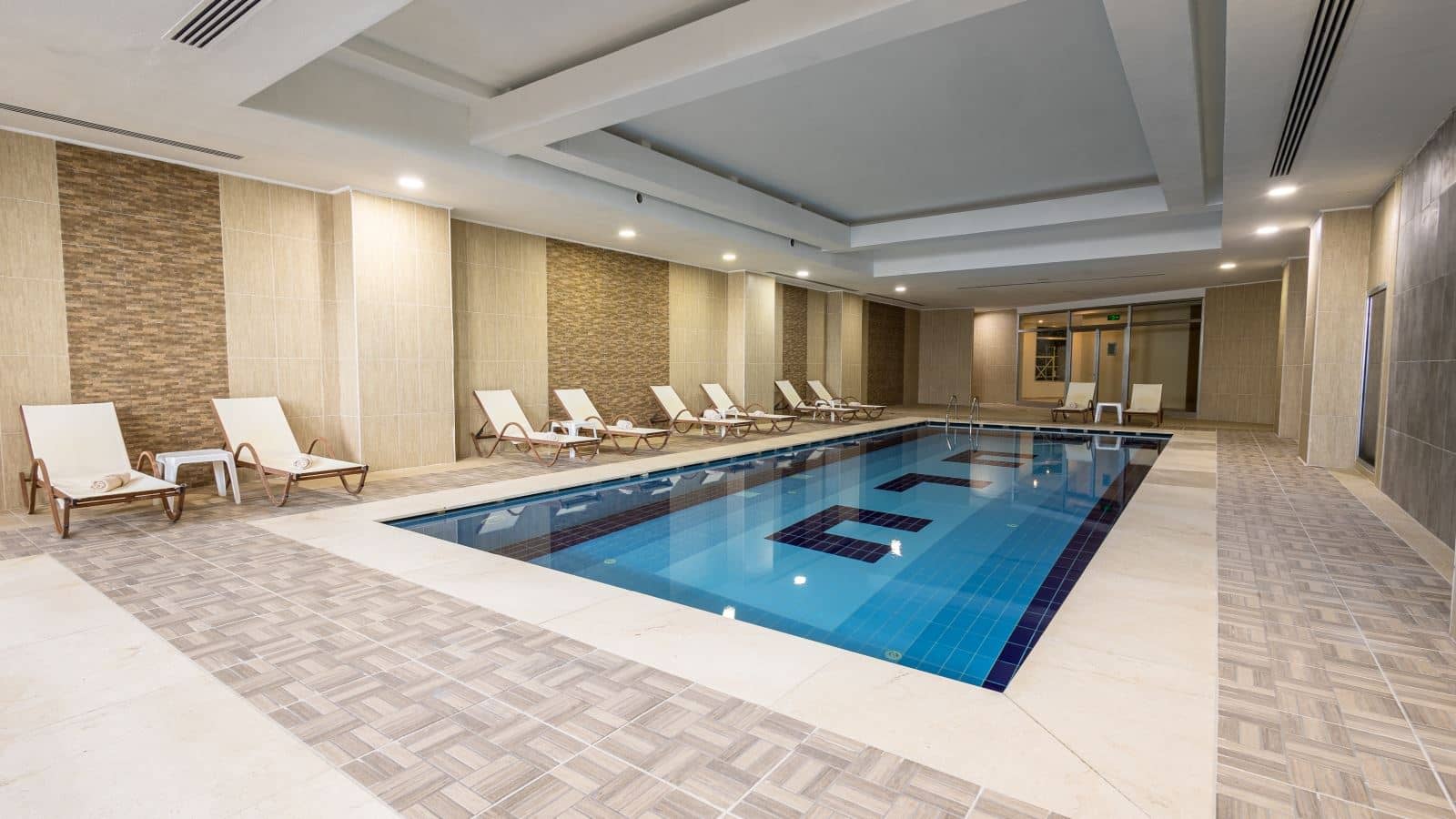 pools-indoor-pool