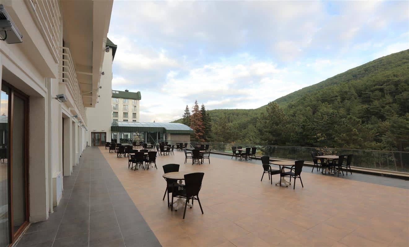 restaurants-restaurant