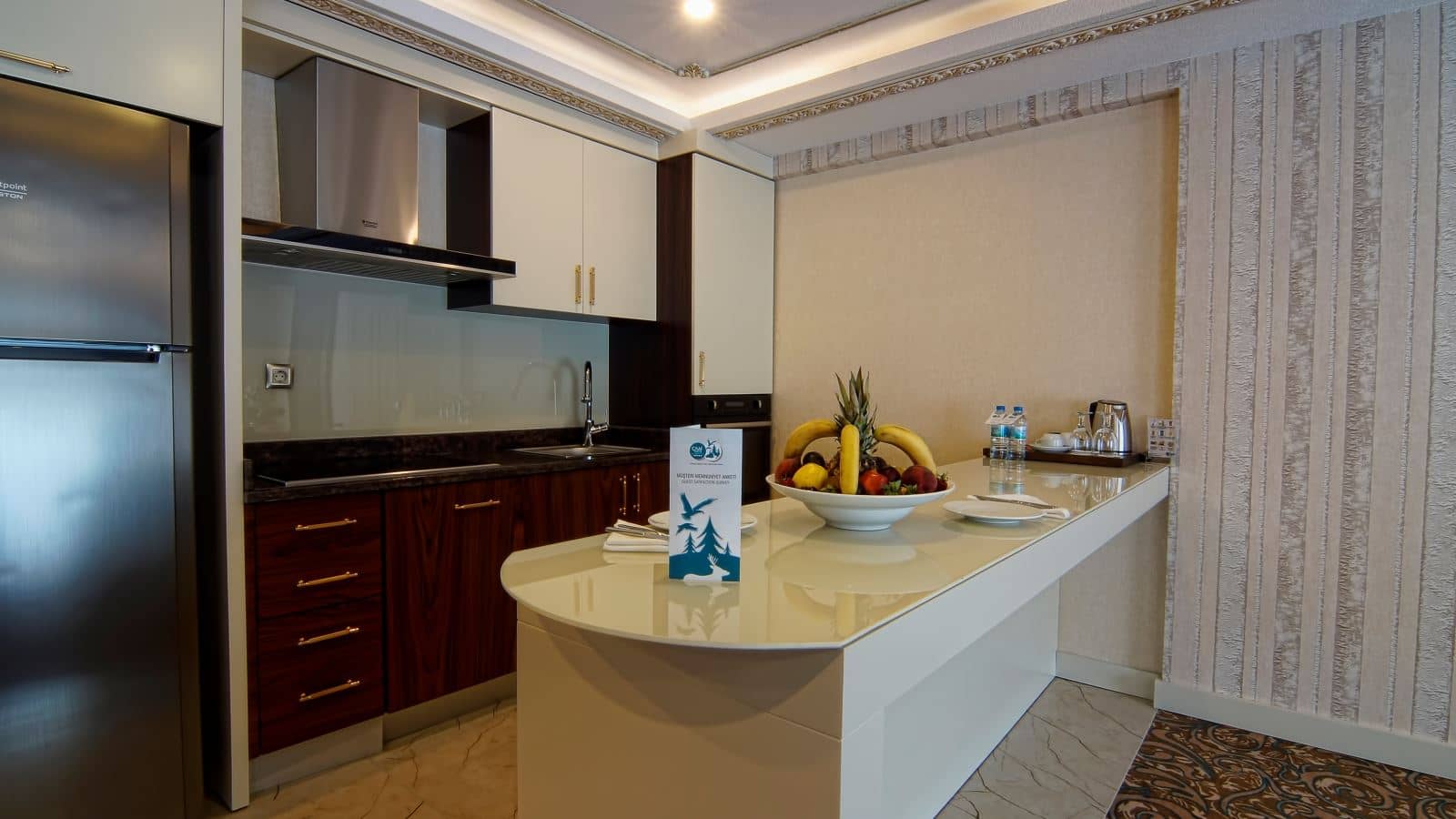 rooms-deluxe-suit--oda