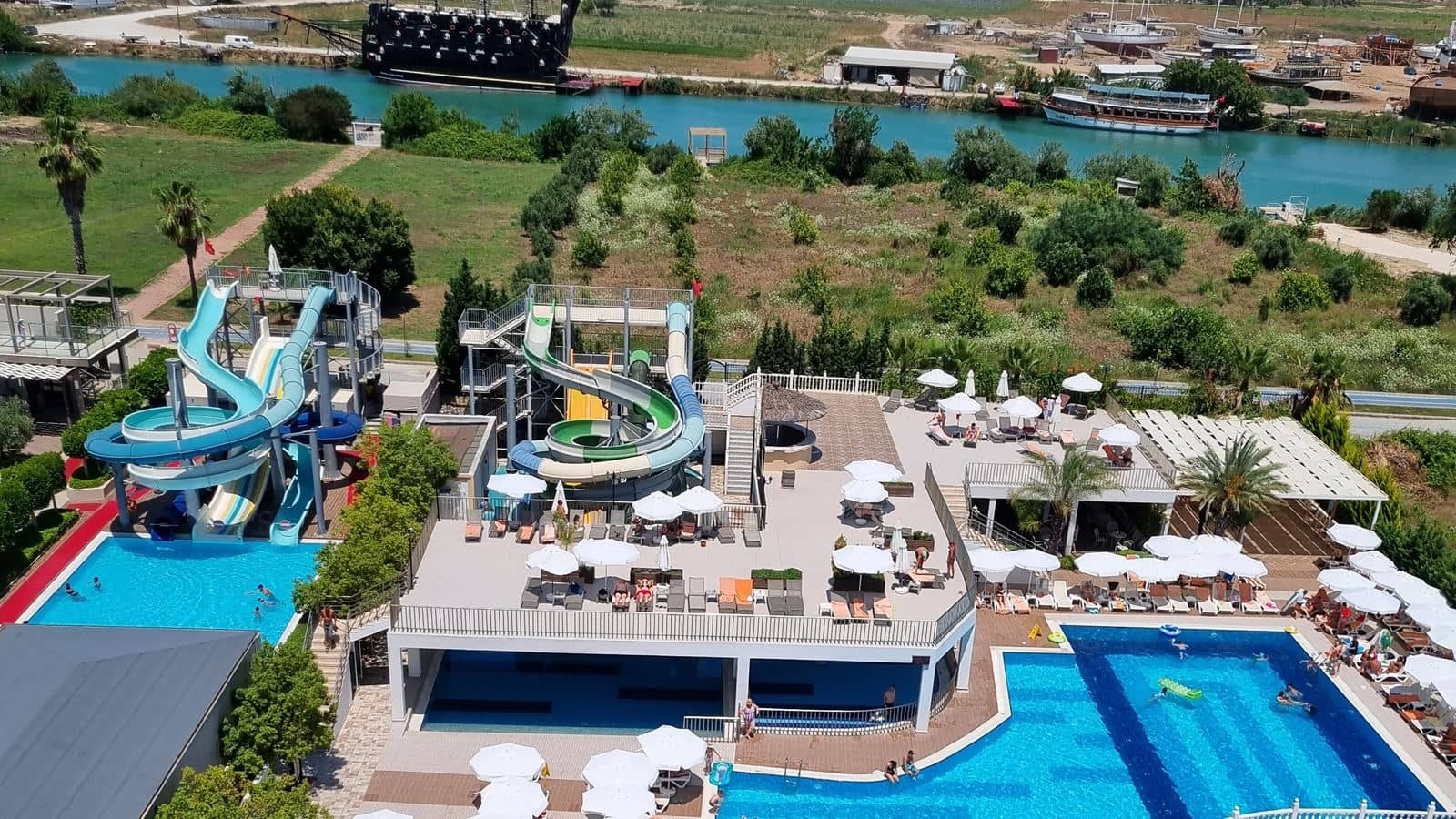water-park-water-park
