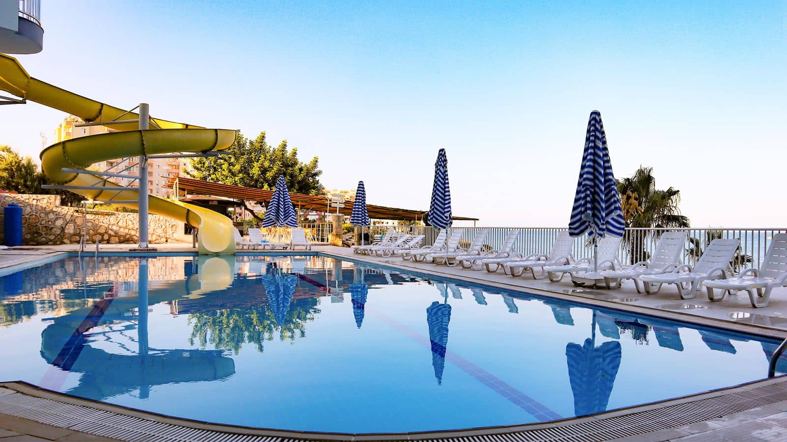pools-outdoor-pool