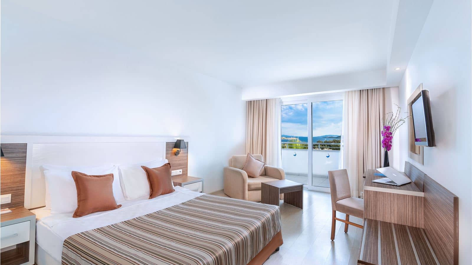 rooms-standard-room