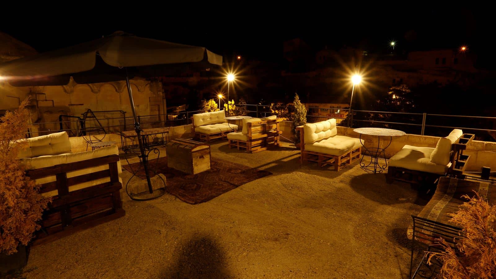 restaurants-cave-restaurant