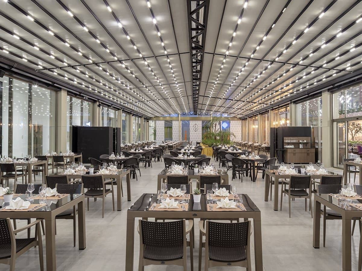 restaurants-cosmos-main-restaurant