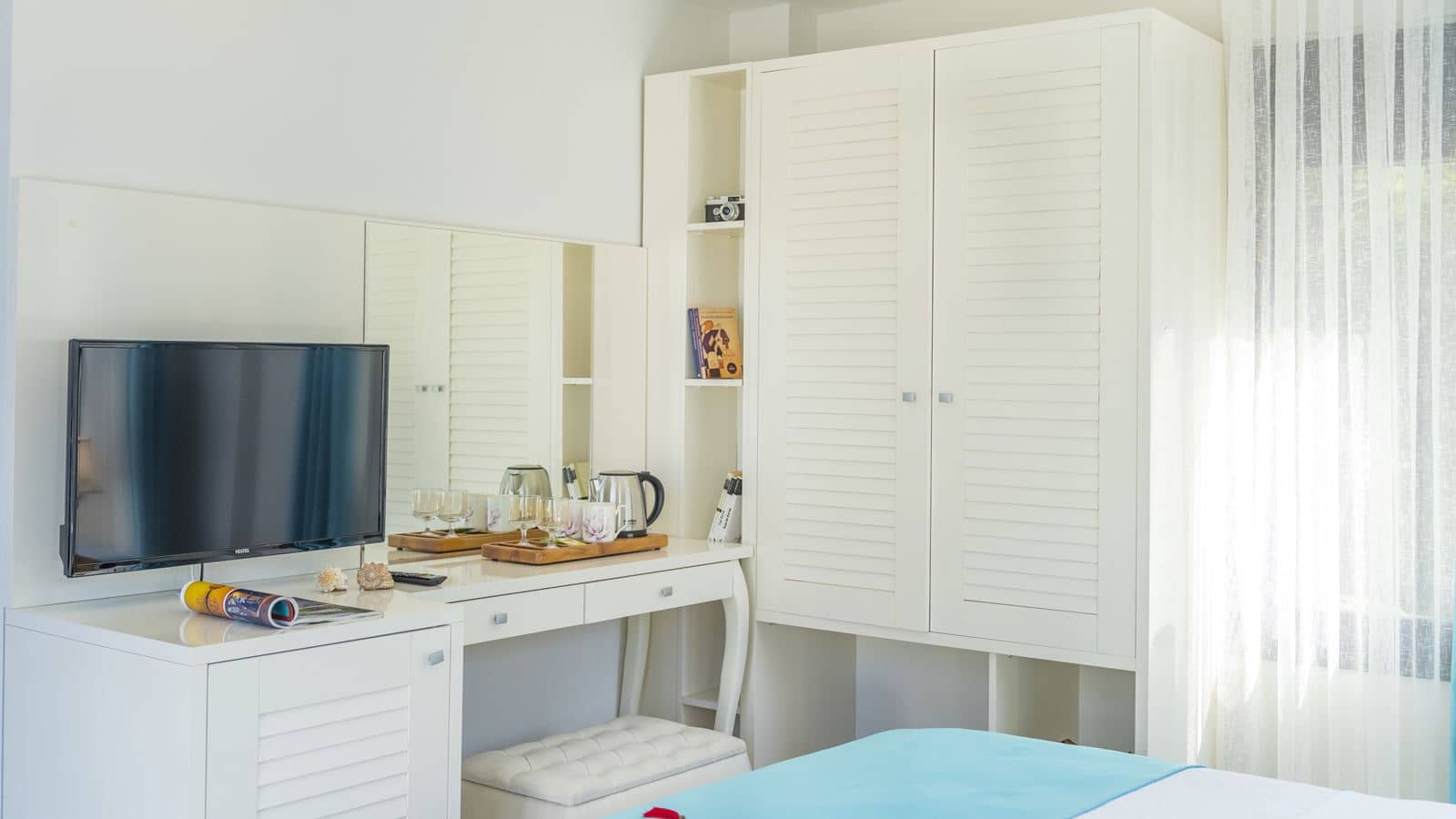 rooms-deluxe-room