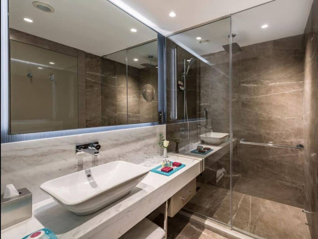 rooms-family-suite-club-lounch