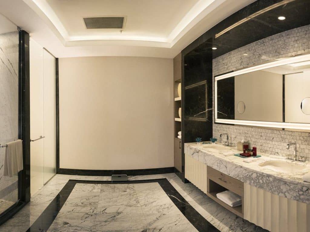 rooms-presidental-suite-club-lounch