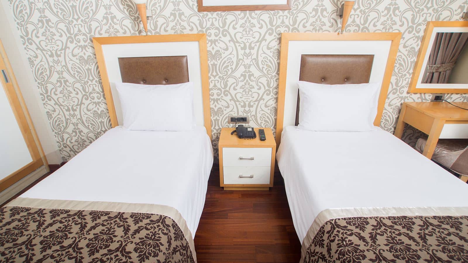 rooms-suite-standard