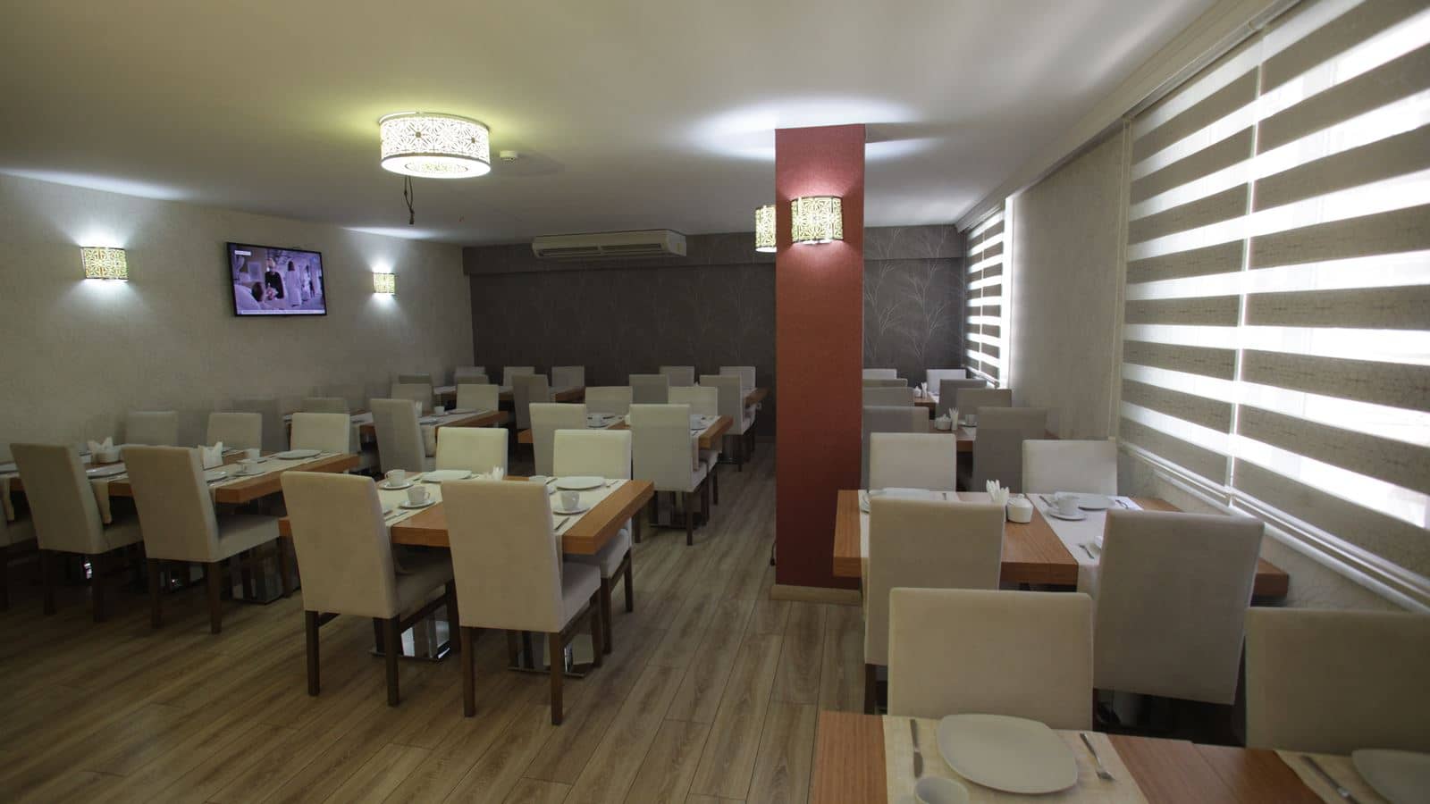 restaurants-restaurants