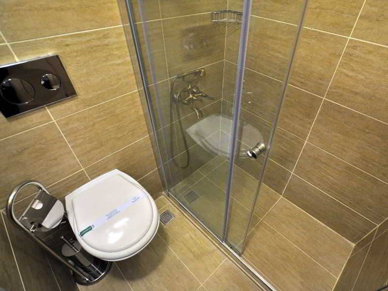 rooms-family-room-standard