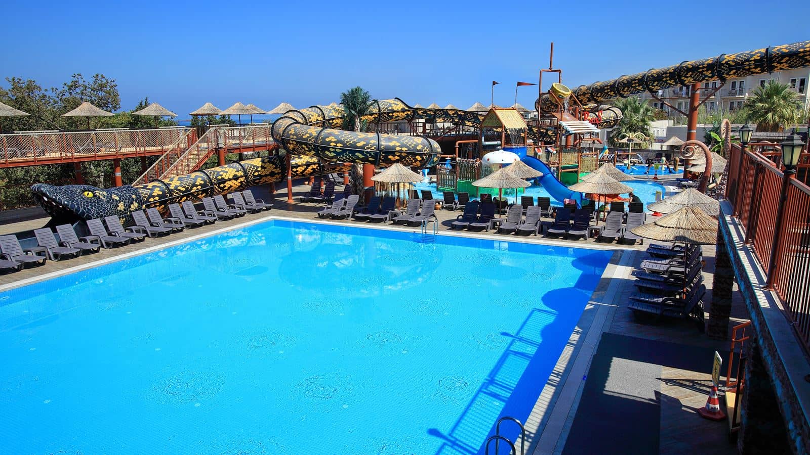 water-park-water-park