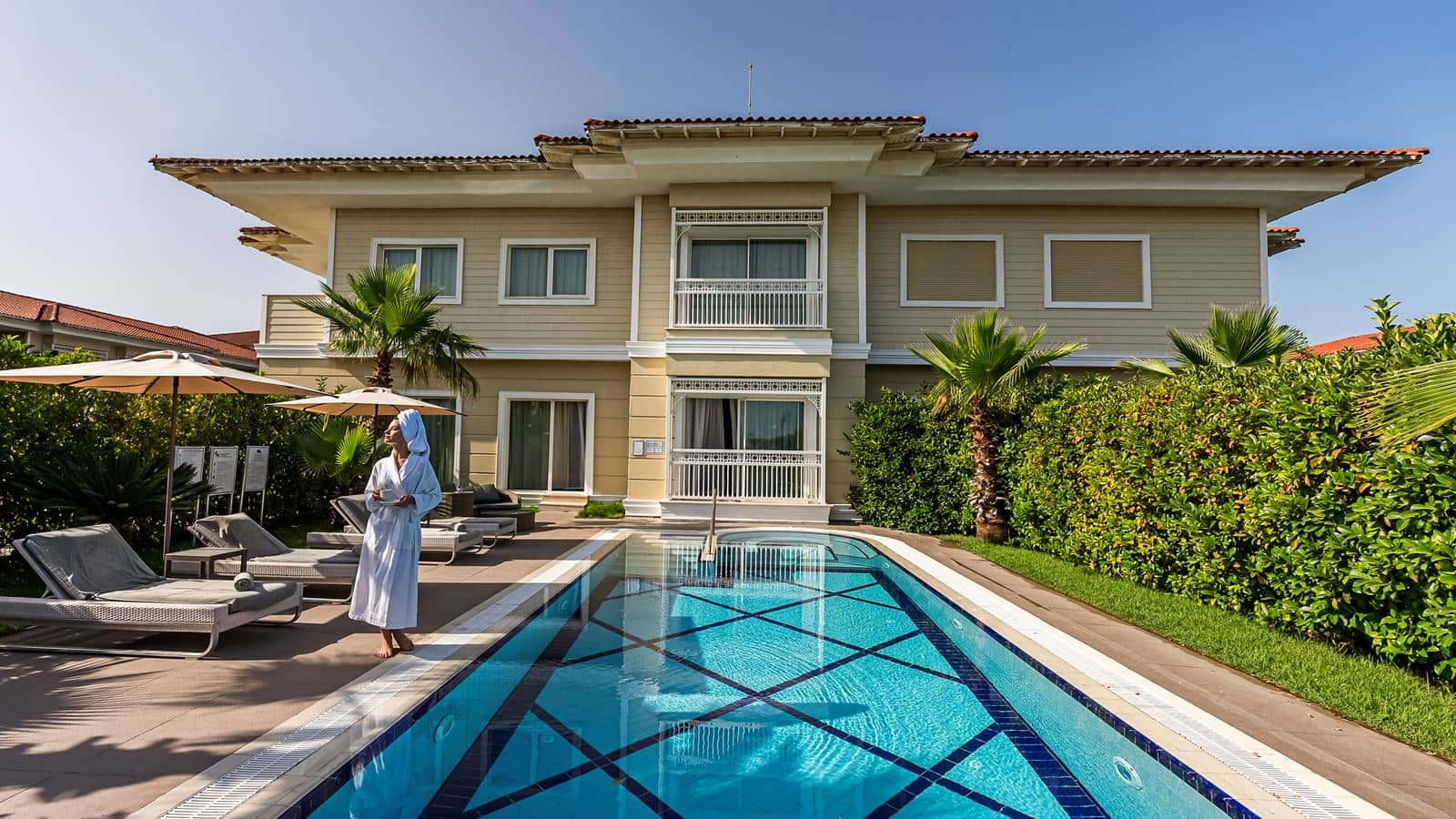 rooms-presidential-pool-suite-type-b