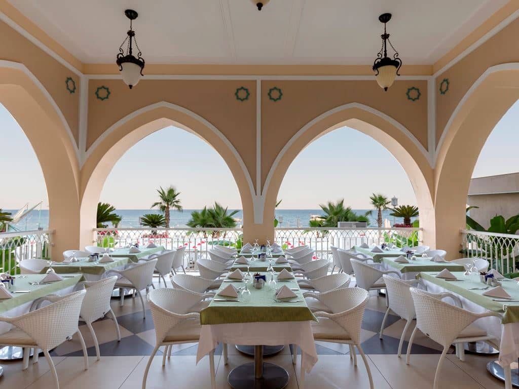 restaurants-guralpremier-restaurant