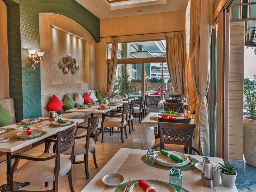 restaurants-gusto-restaurant