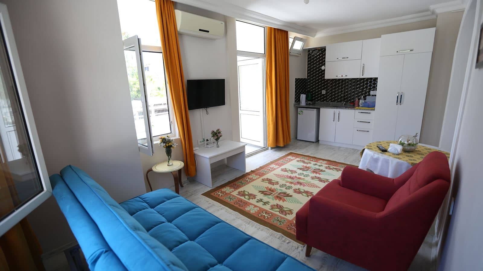 rooms-suite-room