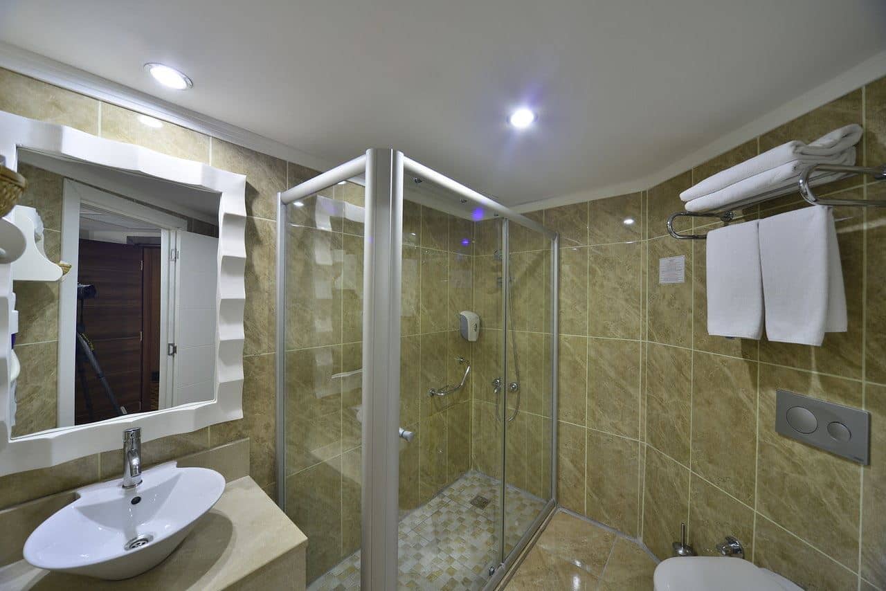 rooms-standard-room