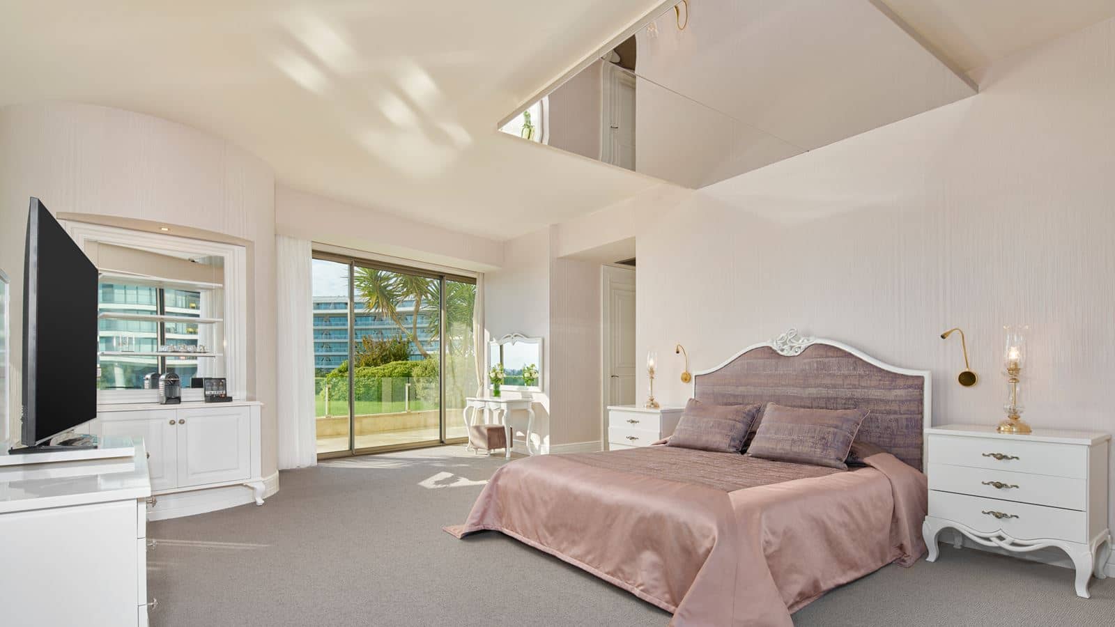 rooms-royal-suite