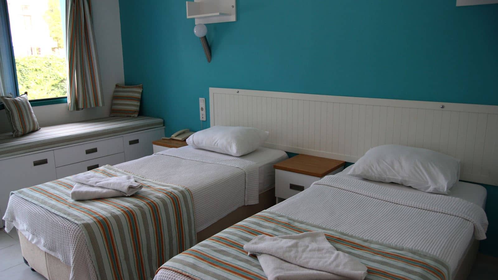 rooms-standard-room