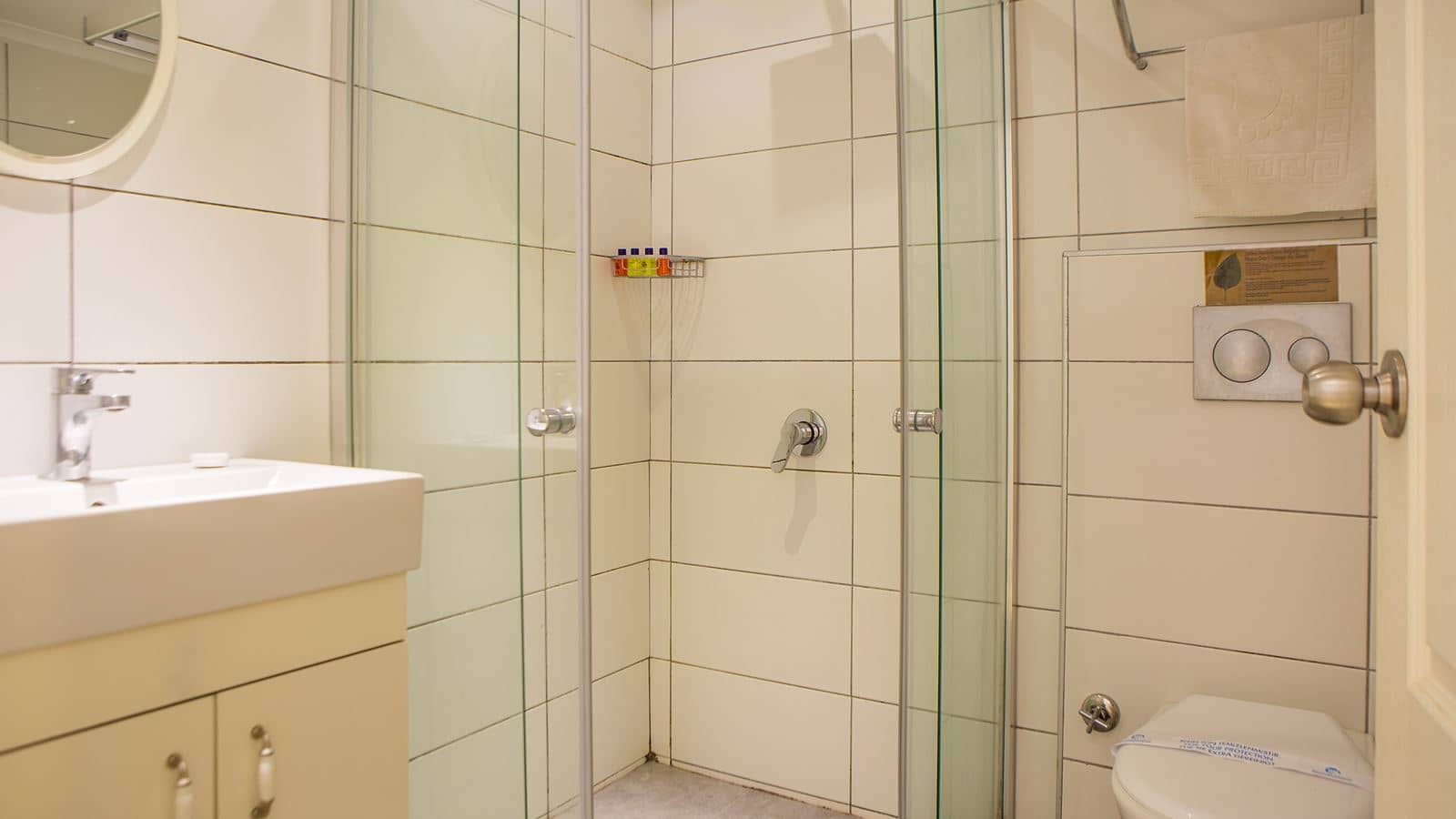 rooms-standard-room