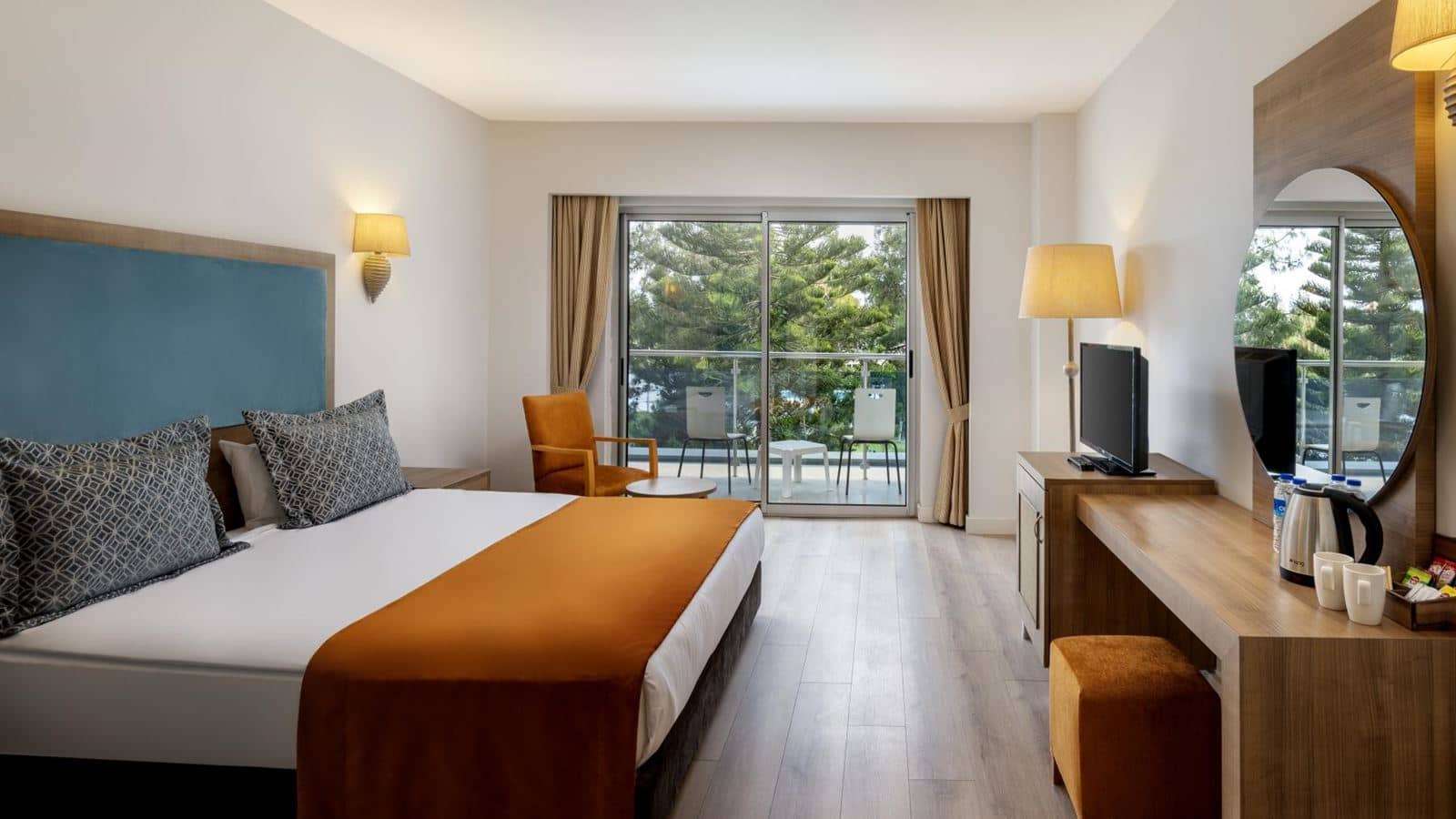 rooms-hotel-standard-room