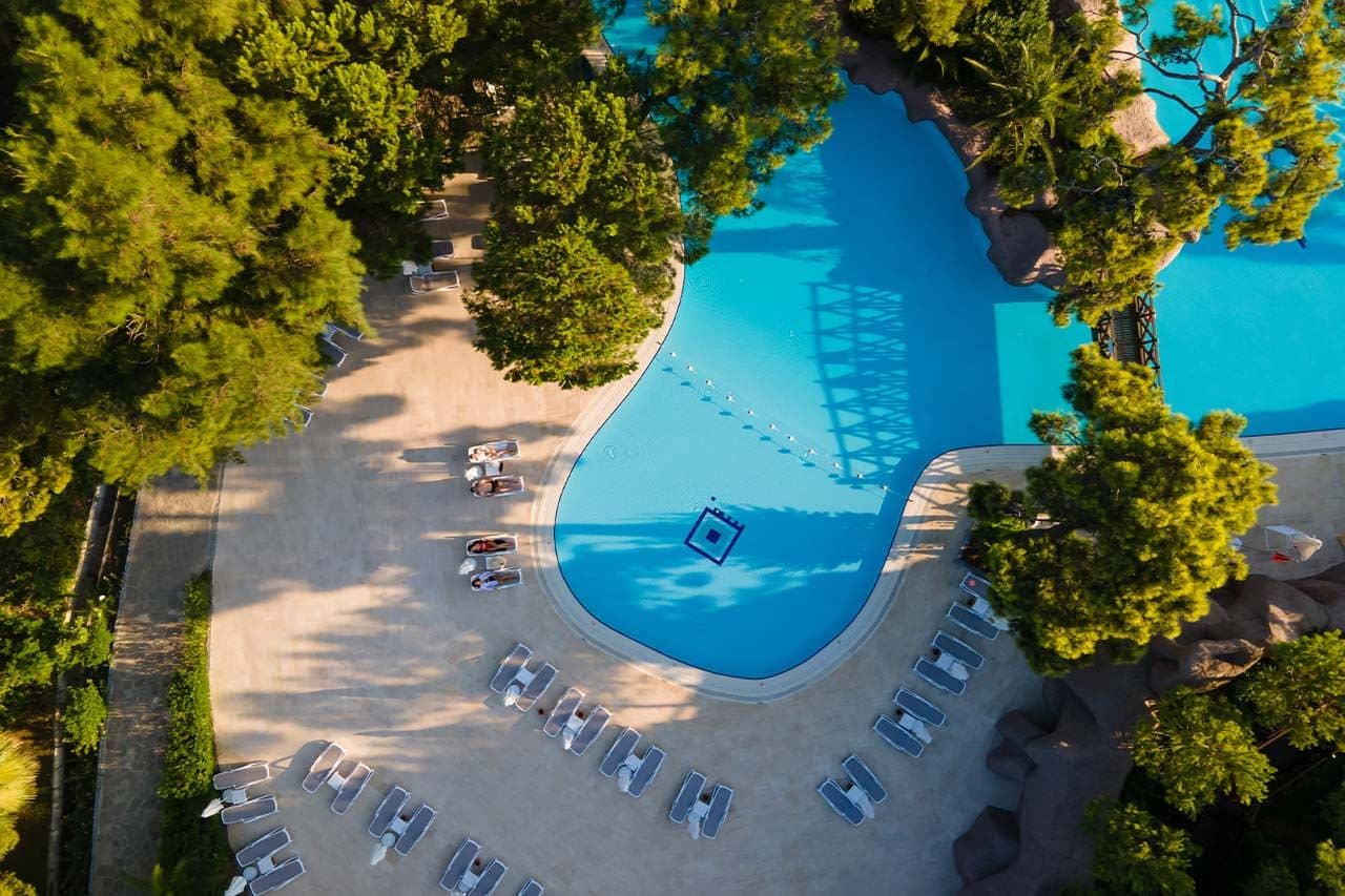 pools-outdoor-pool