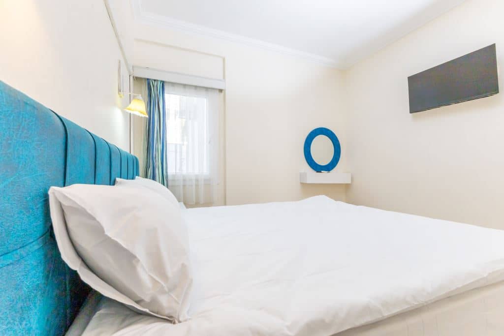 rooms-standard-room