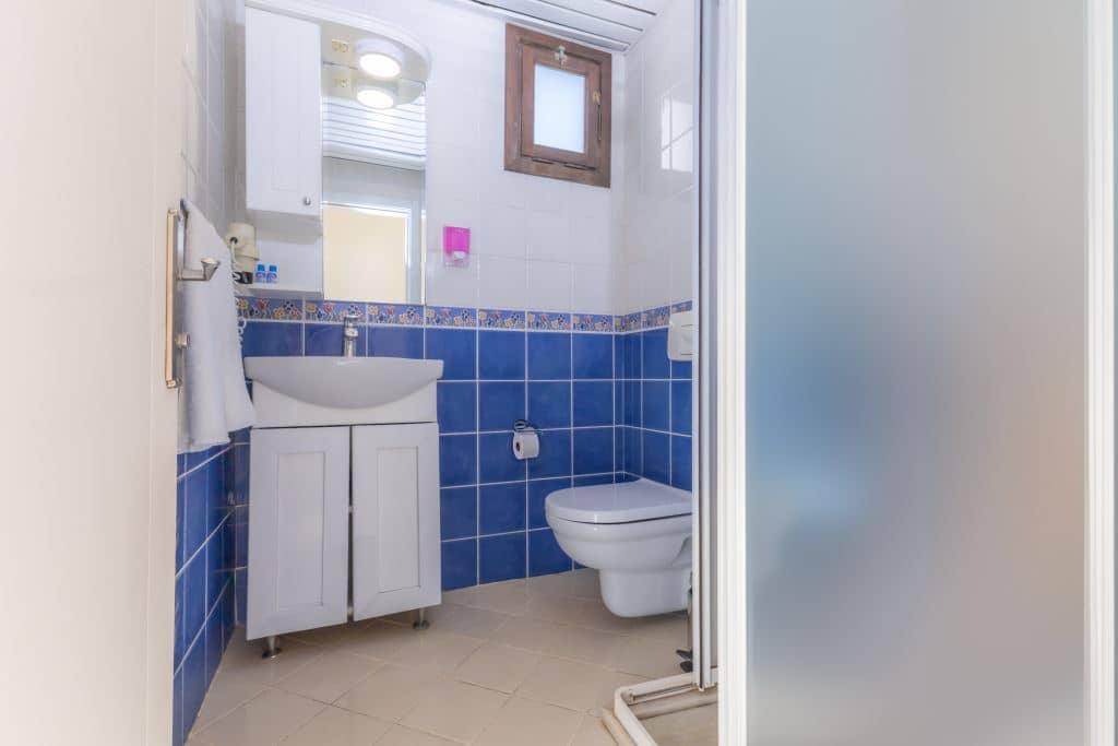rooms-standard-room