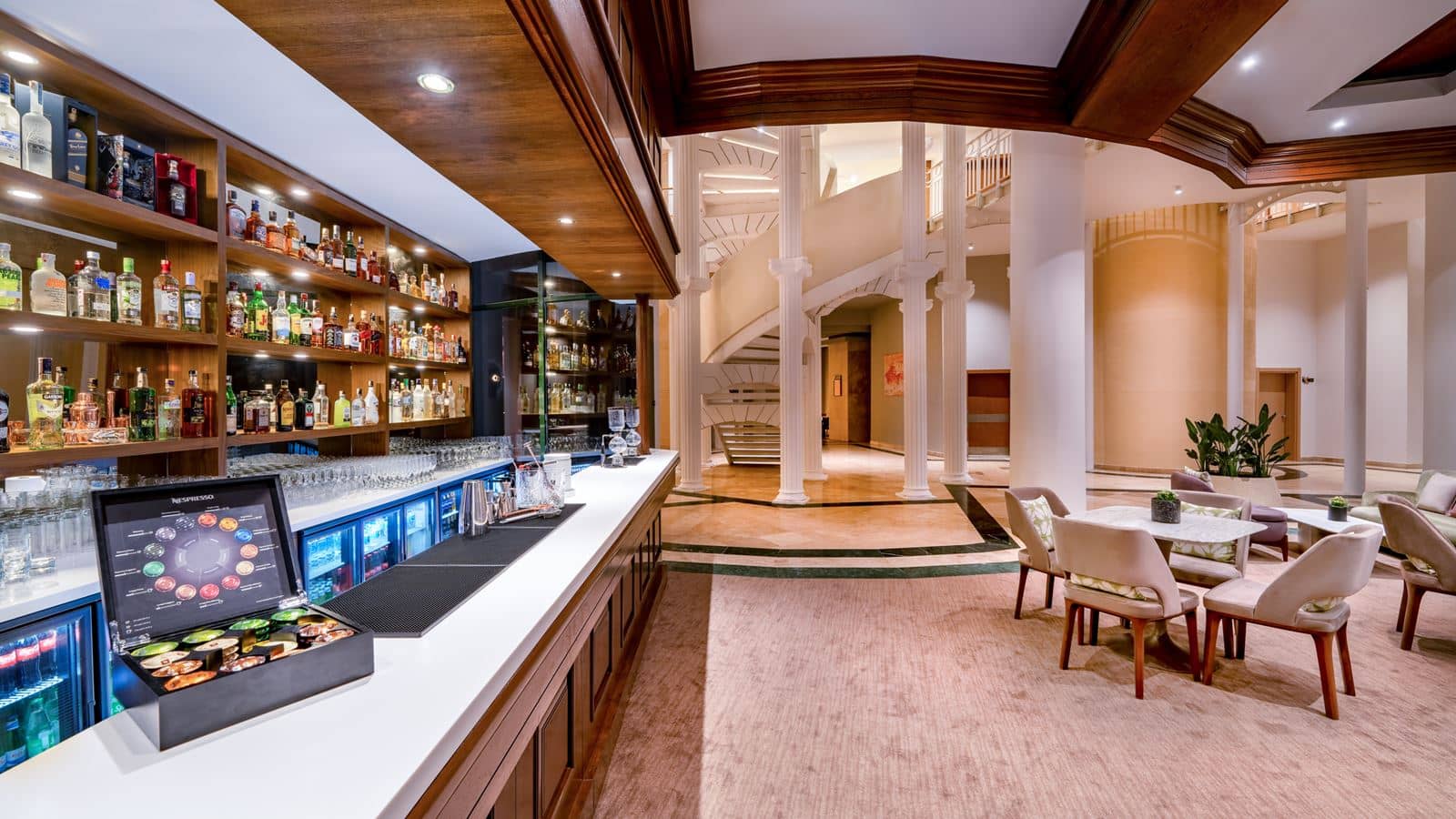 bars-lobby-bar