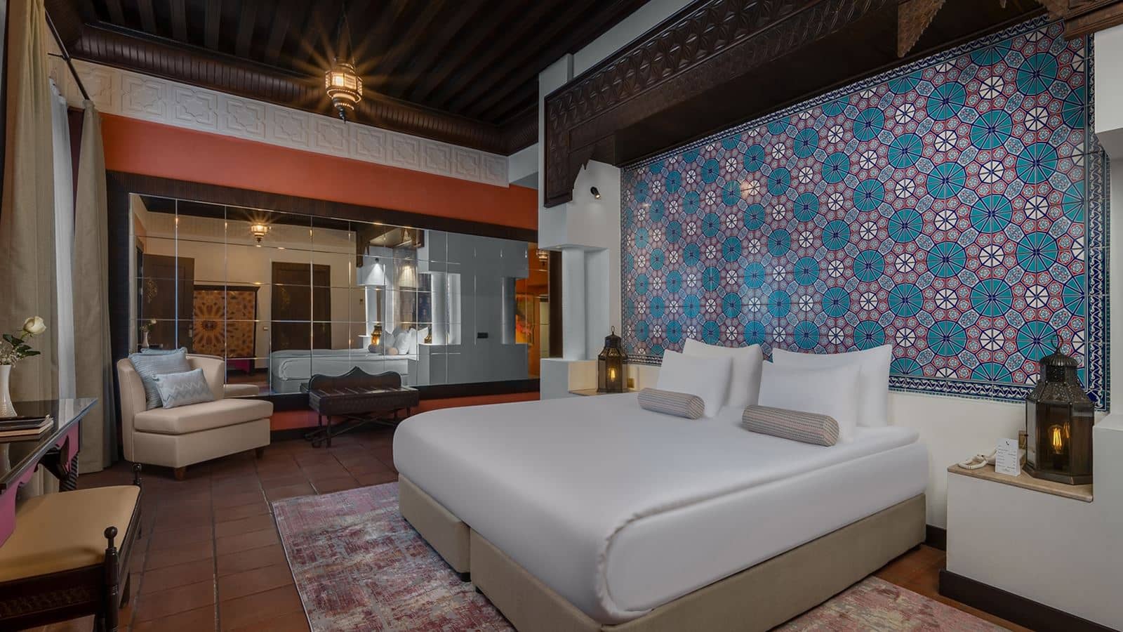 rooms-sultan-suite-with-jacuzzi
