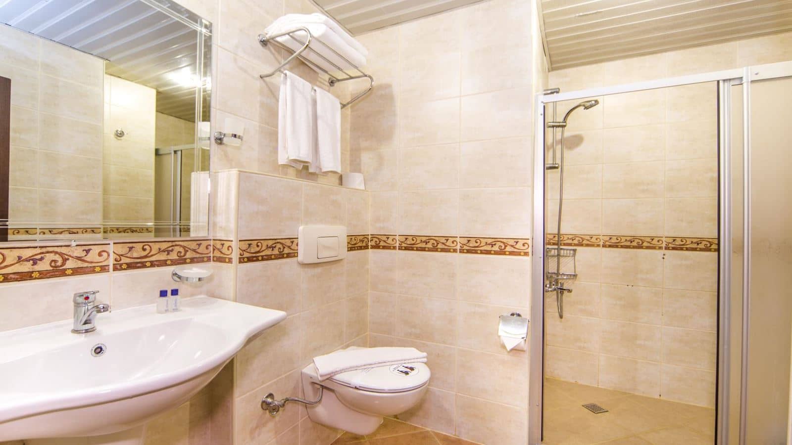 rooms-family-room