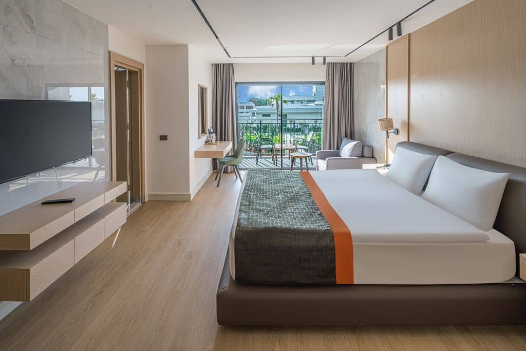 rooms-executive-private-pool-suite-3-bedroom