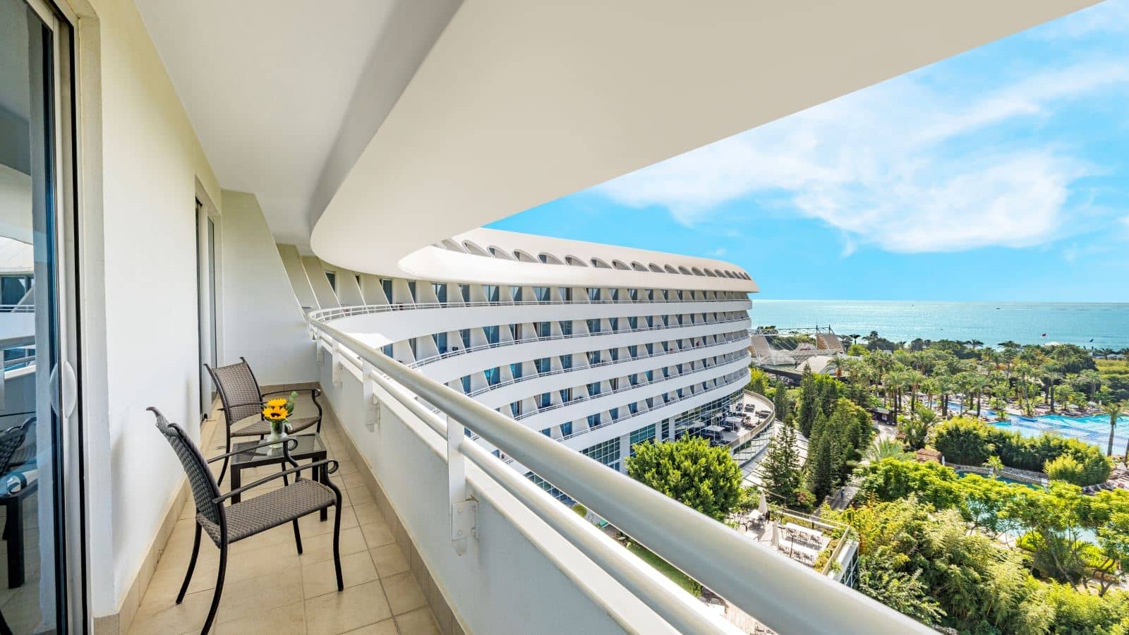 rooms-deluxe-family-suite
