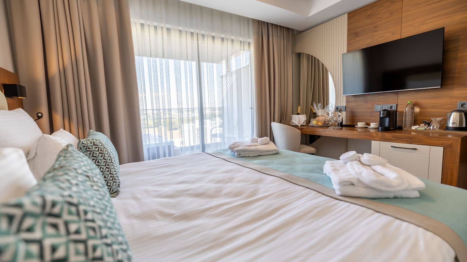 rooms-standart-room-land-with-jacuzzi