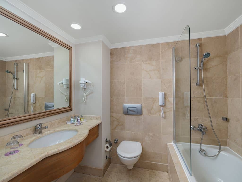 rooms-standard-room