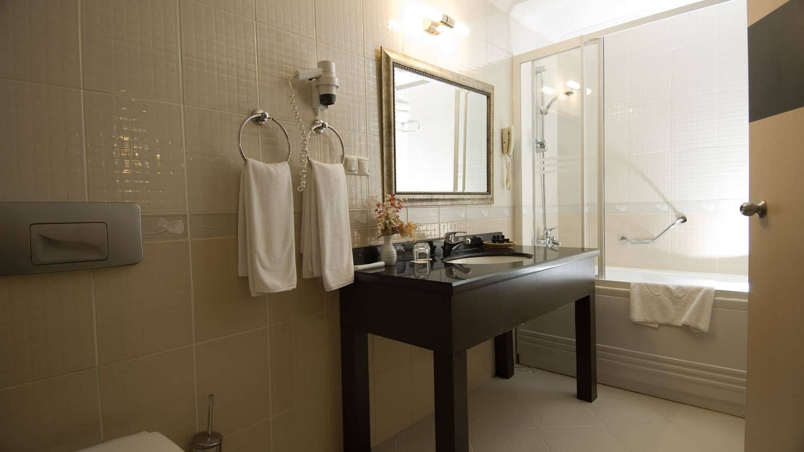 rooms-family-room