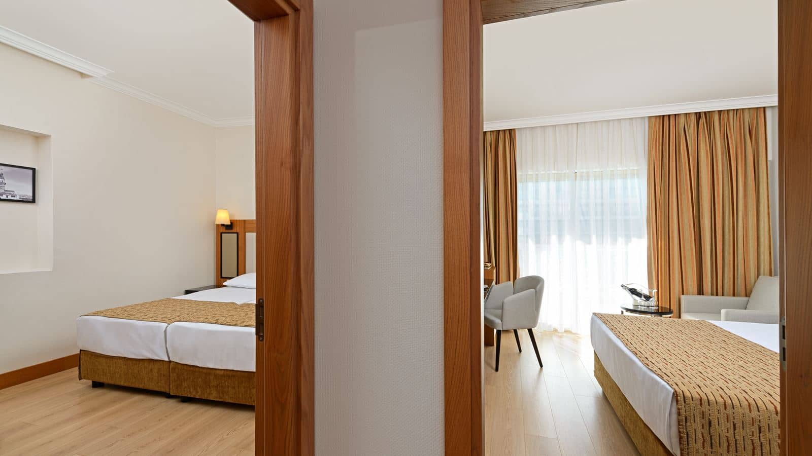 rooms-family-room