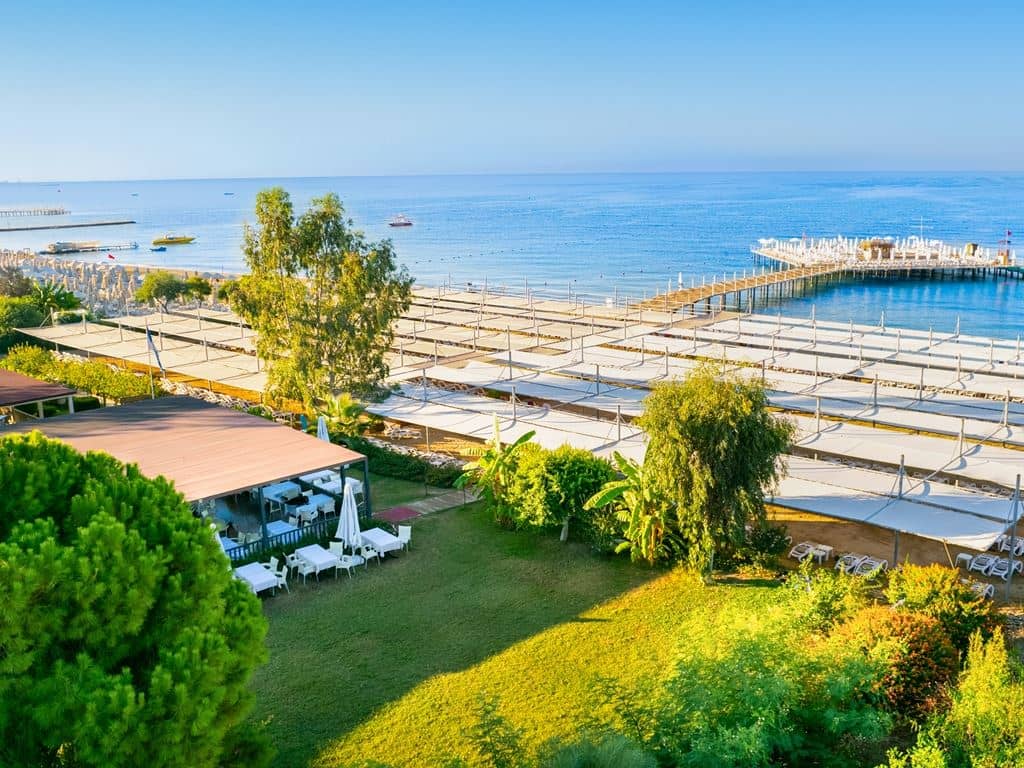 bars-beach-bar