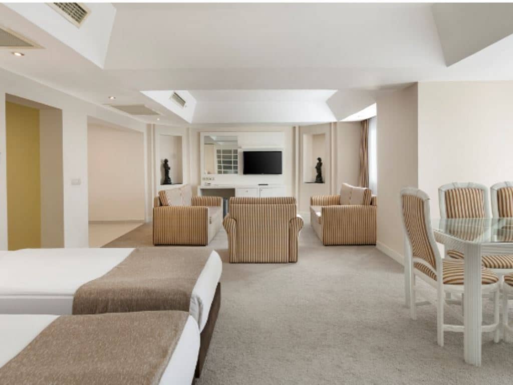 rooms-suite