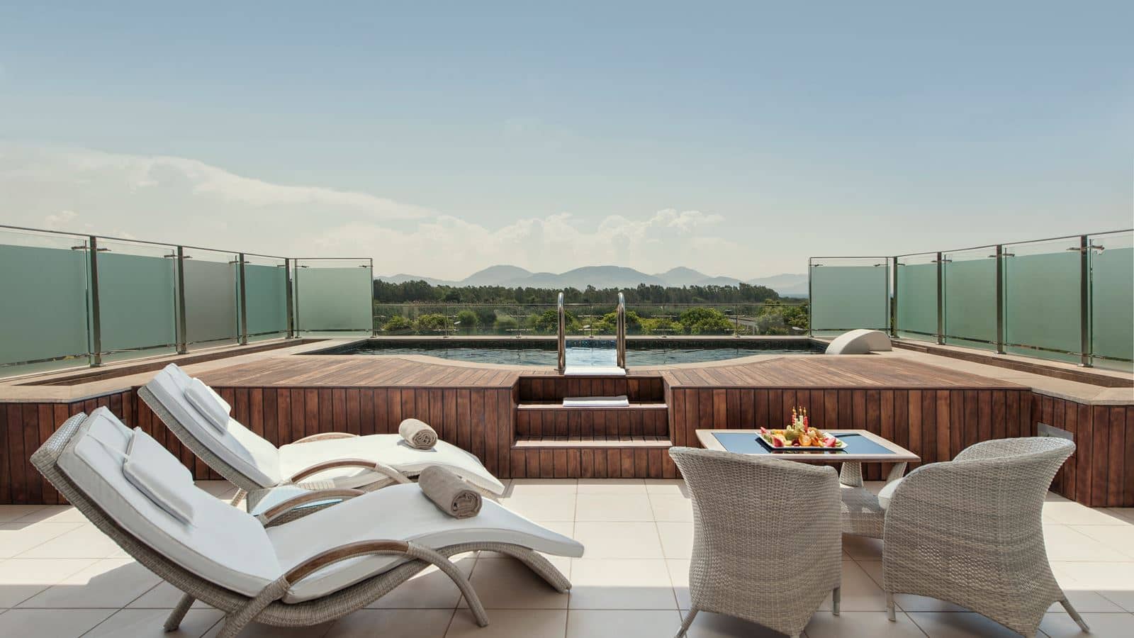 rooms-king-suite-sea-view