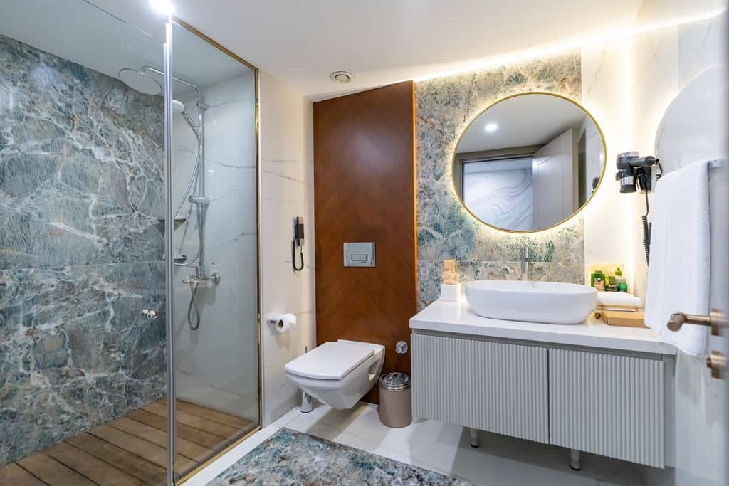 rooms-superior-pool-suite