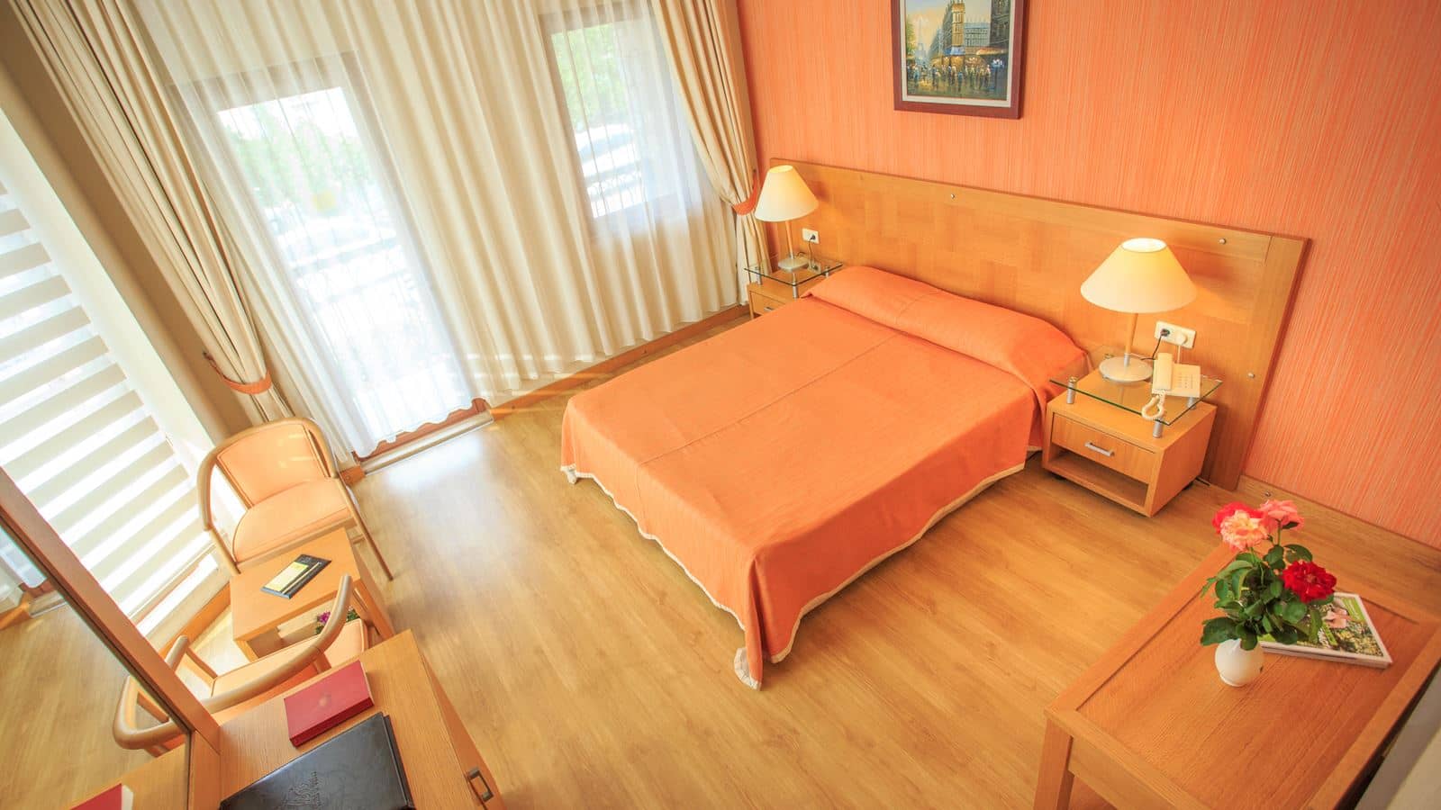 rooms-economy-room