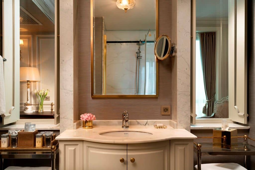 rooms-premium-room