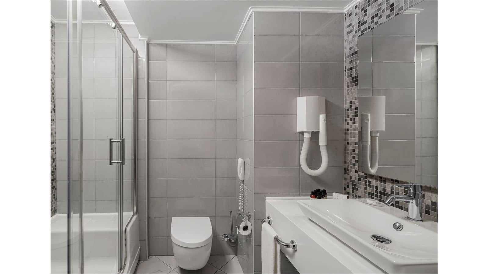 rooms-standard-room-land-view