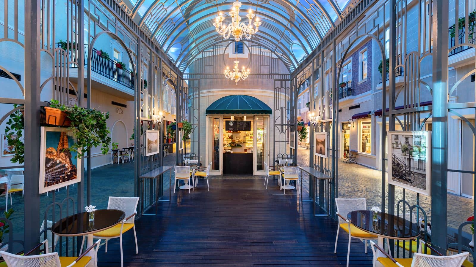 bars-godiva-cafe
