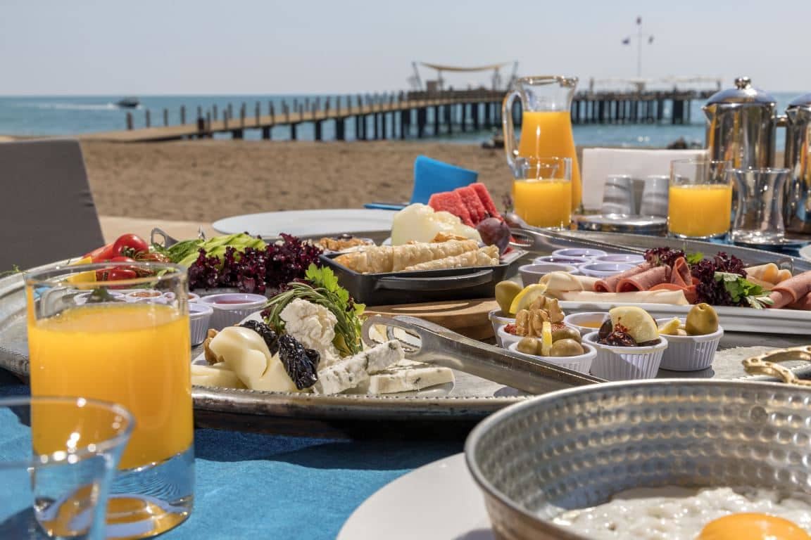 restaurants-a-la-carte-breakfast