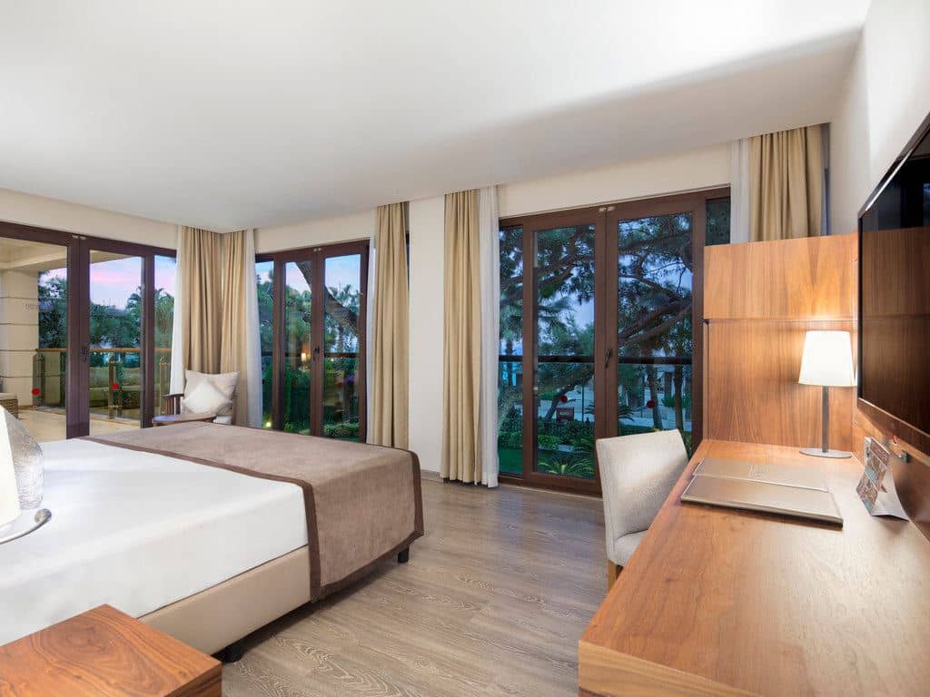 rooms-suite-royal