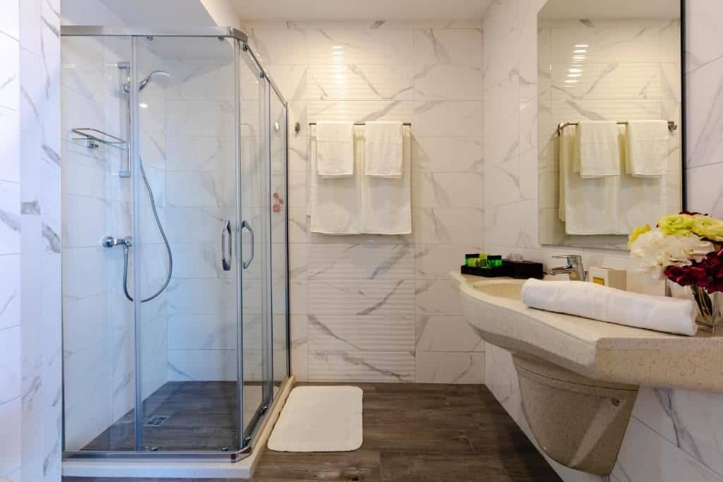 rooms-standard-room-seaview